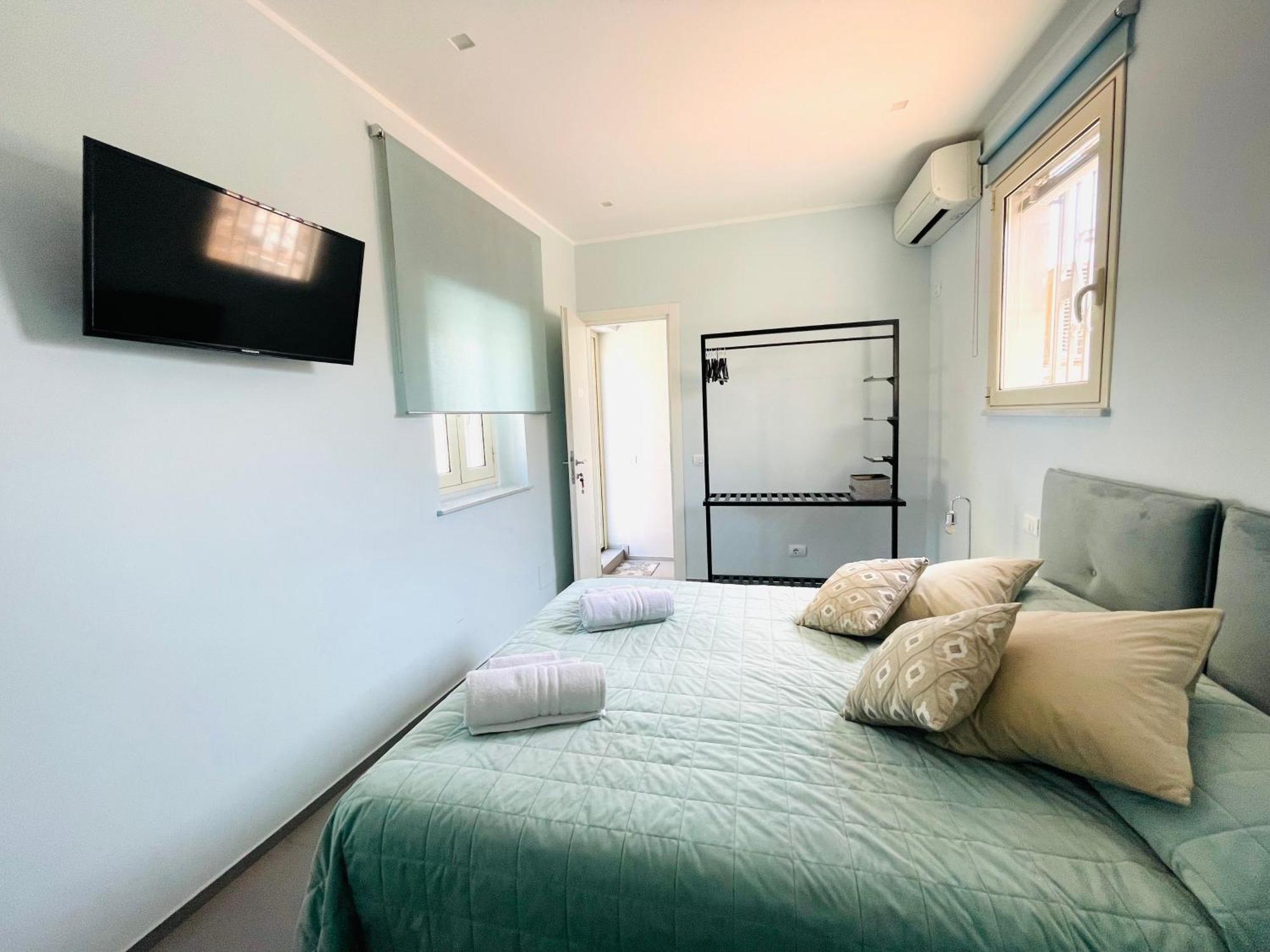 Dimora San Gregorio Luxury Rooms — Photos 2